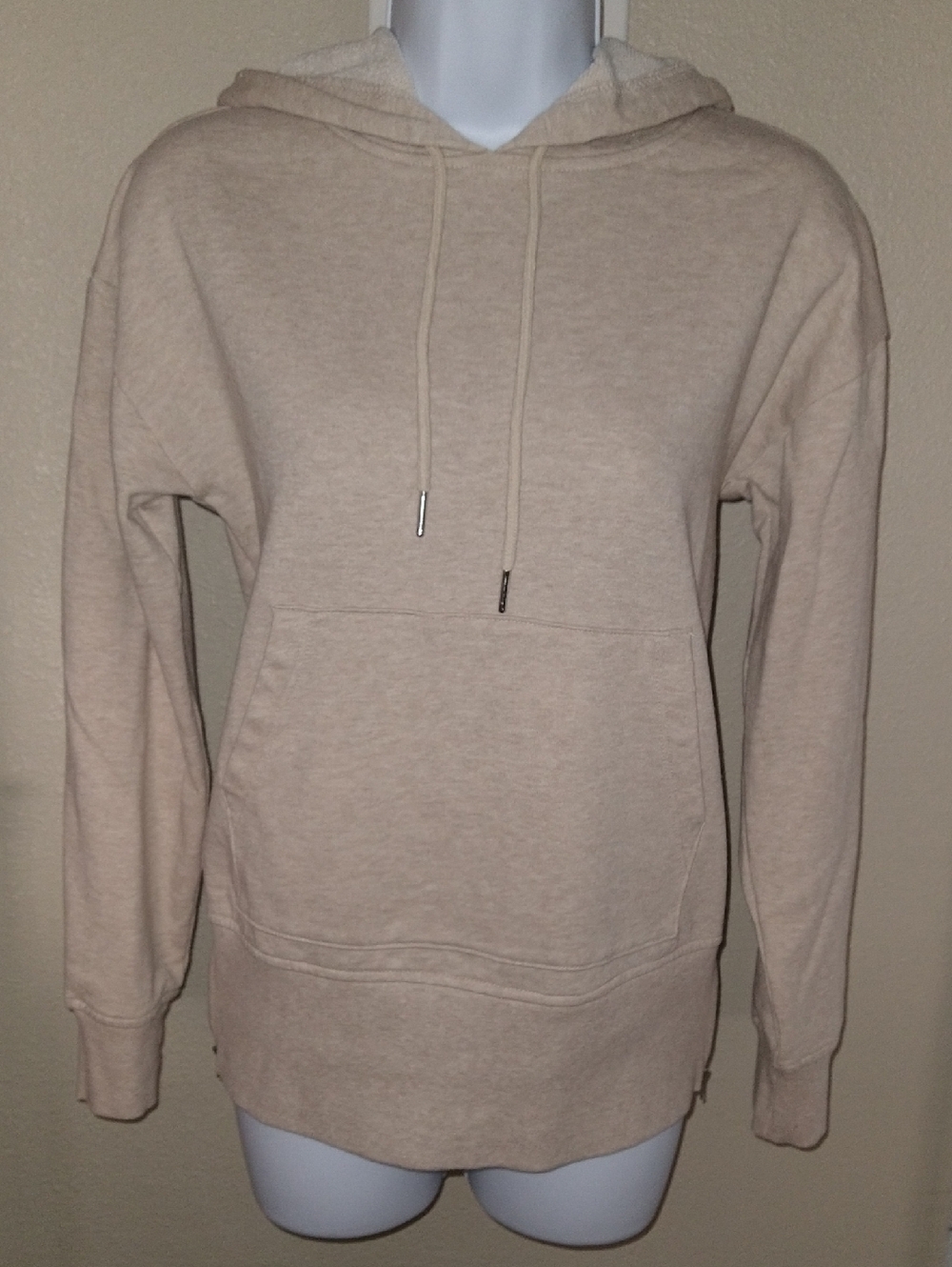 NWOT Nine West Cream Hoodie With Size Zippers